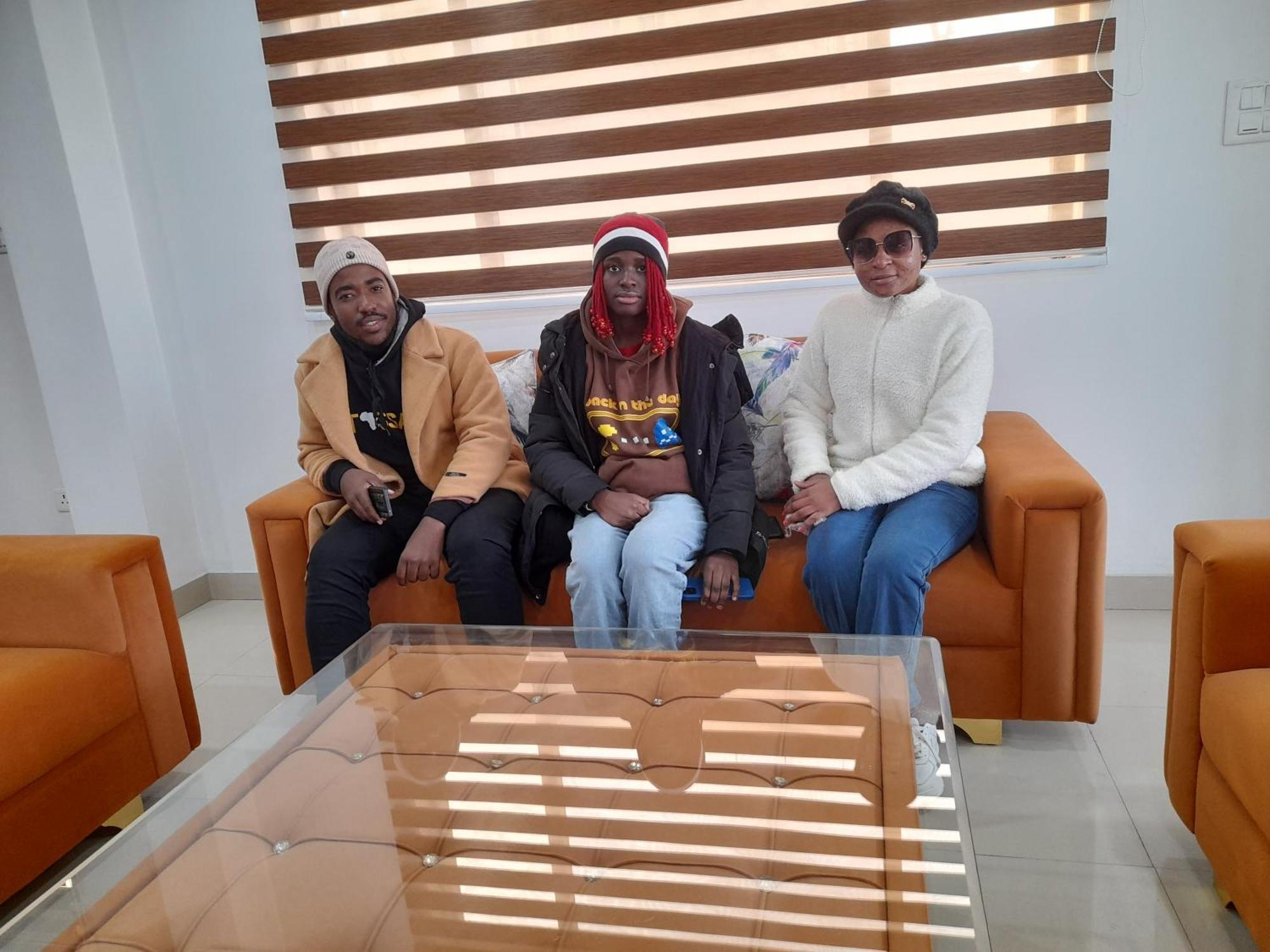 Hotel Zoon Dabb Srinagar Airport Kashmir Esterno foto
