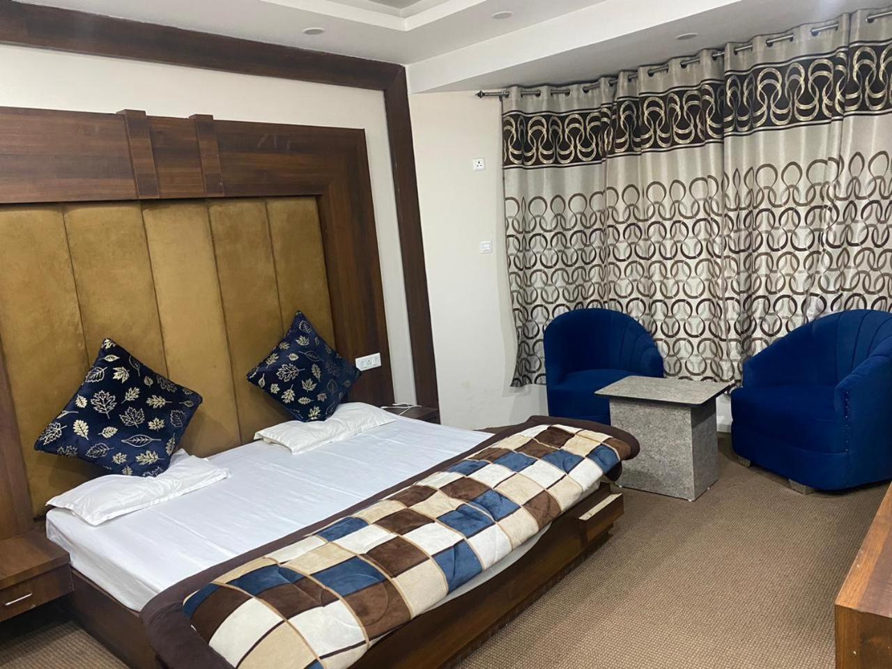 Hotel Zoon Dabb Srinagar Airport Kashmir Esterno foto