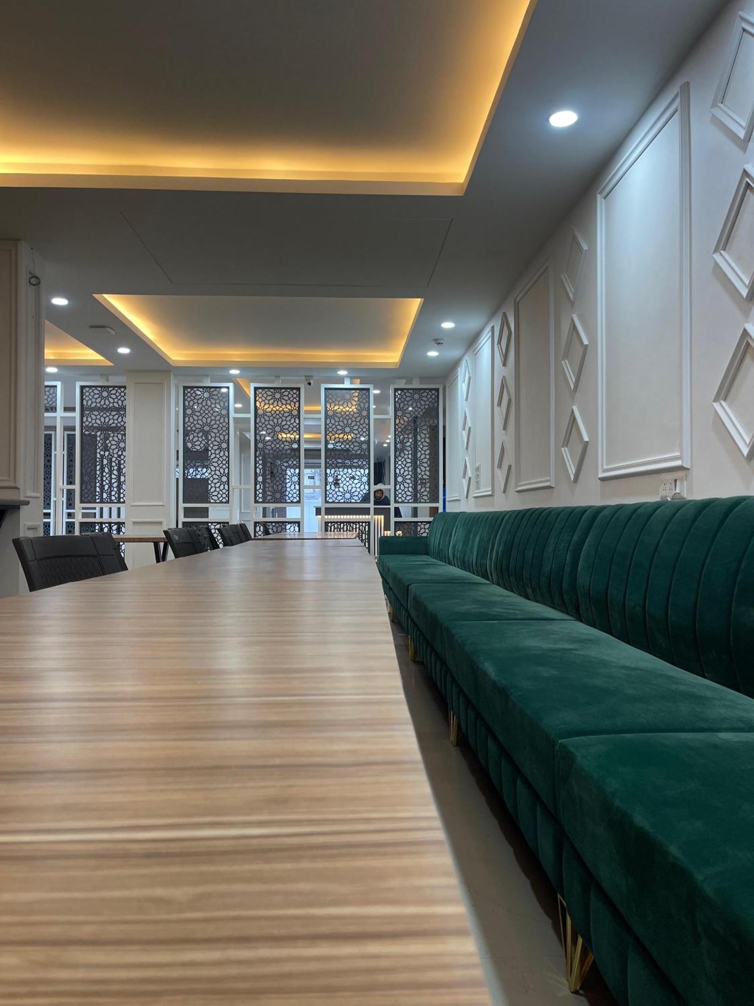 Hotel Zoon Dabb Srinagar Airport Kashmir Esterno foto