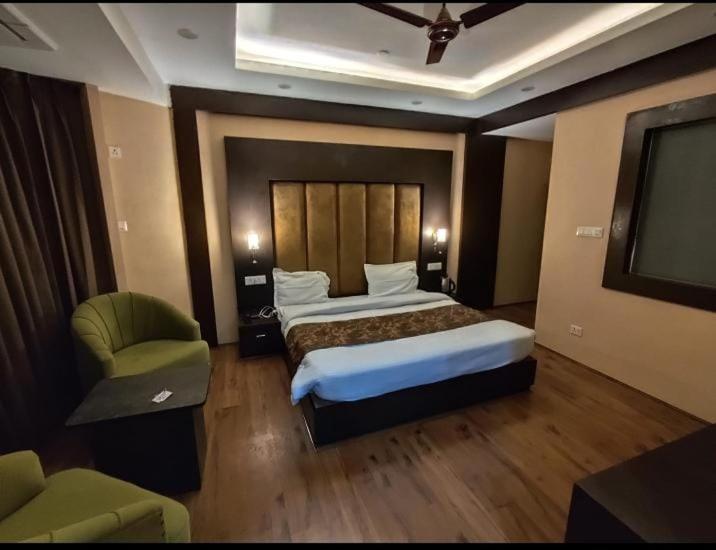 Hotel Zoon Dabb Srinagar Airport Kashmir Esterno foto